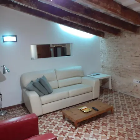 Estudio Abuhardillado * Valencia